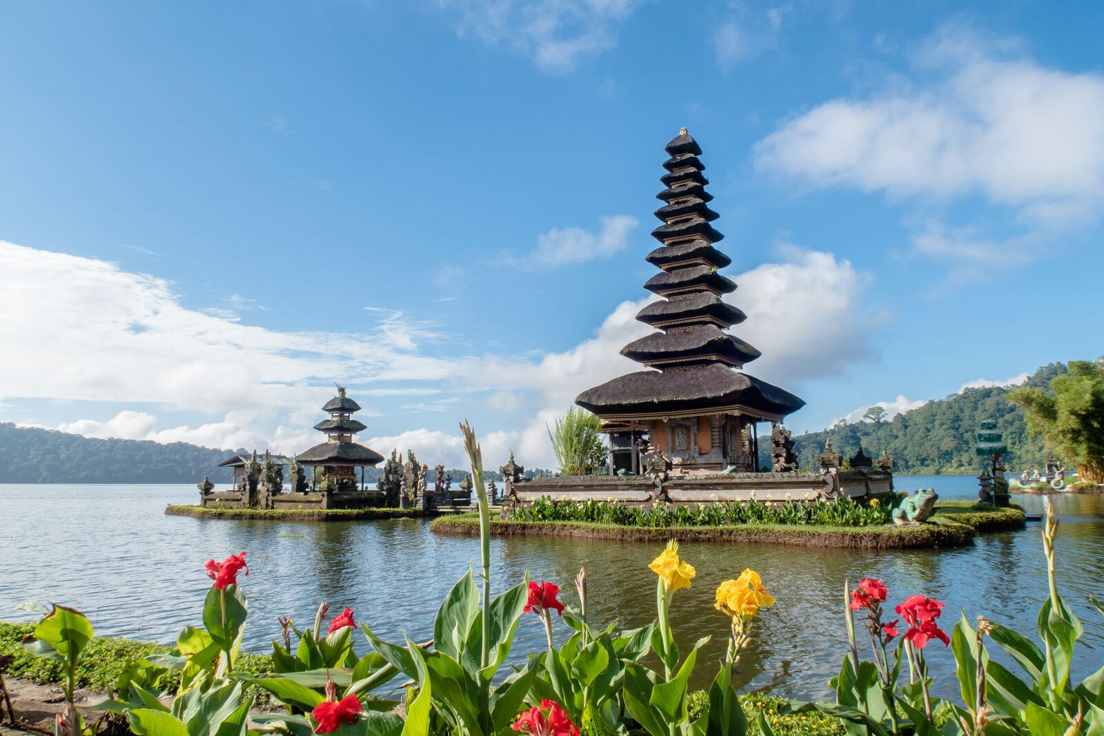Indonesia road view 1