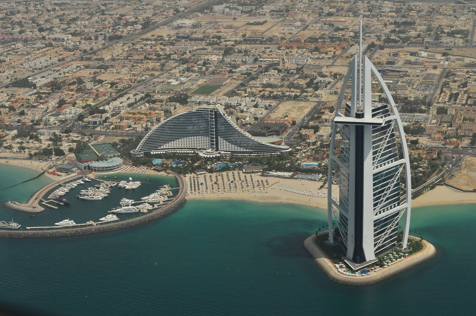 United Arab Emirates road view 2