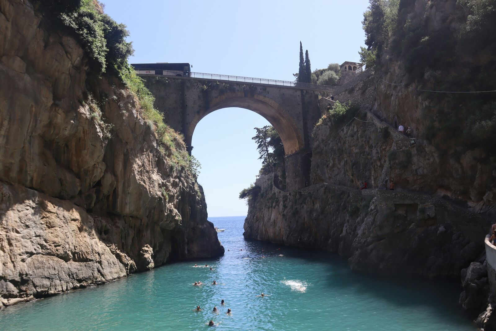 Amalfi Coast Scenic Drive scenic driving route in Italy — photo 3