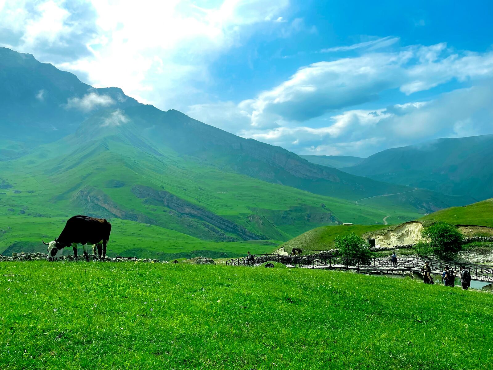 Gobustan Desert Scenic Drive scenic driving route in Azerbaijan — photo 3