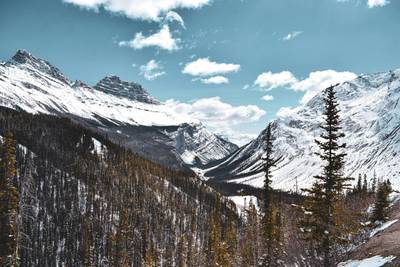 Icefields Parkway Rocky Mountain Scenic Drive