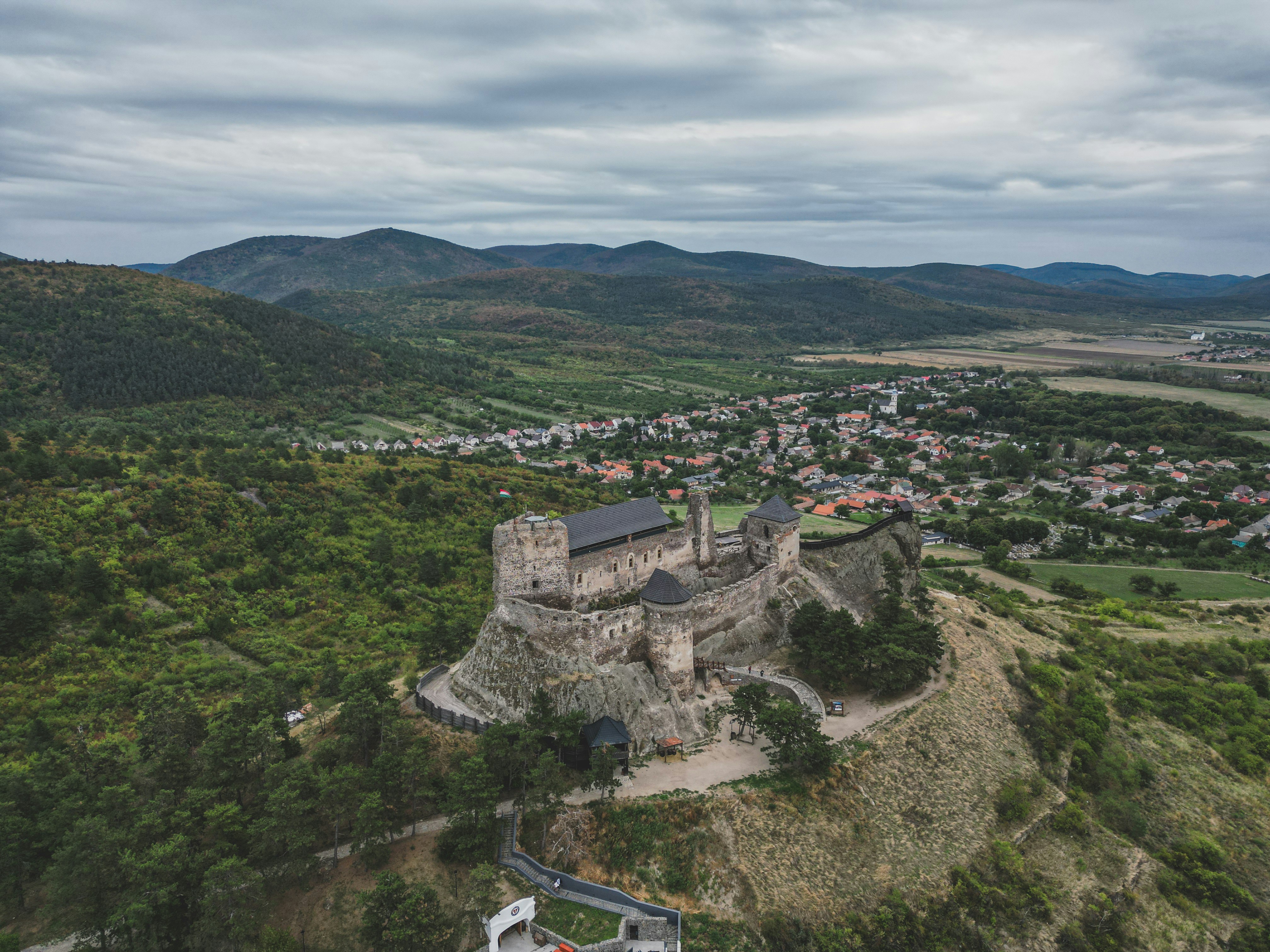 Bükk & Mátra Mountain Scenic Drive – Hungary’s Forested Highlands and Volcanic Peaks scenic driving route in Hungary — photo 2