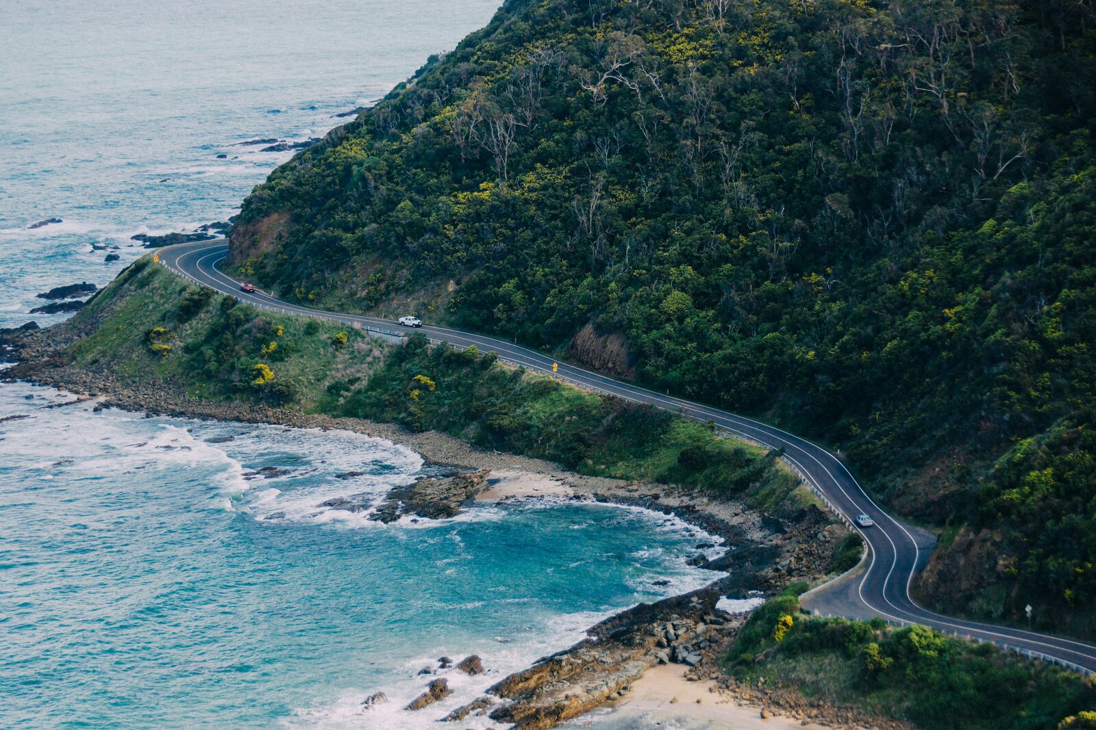 Great Ocean Scenic Coastal Drive scenic driving route in Australia — photo 3
