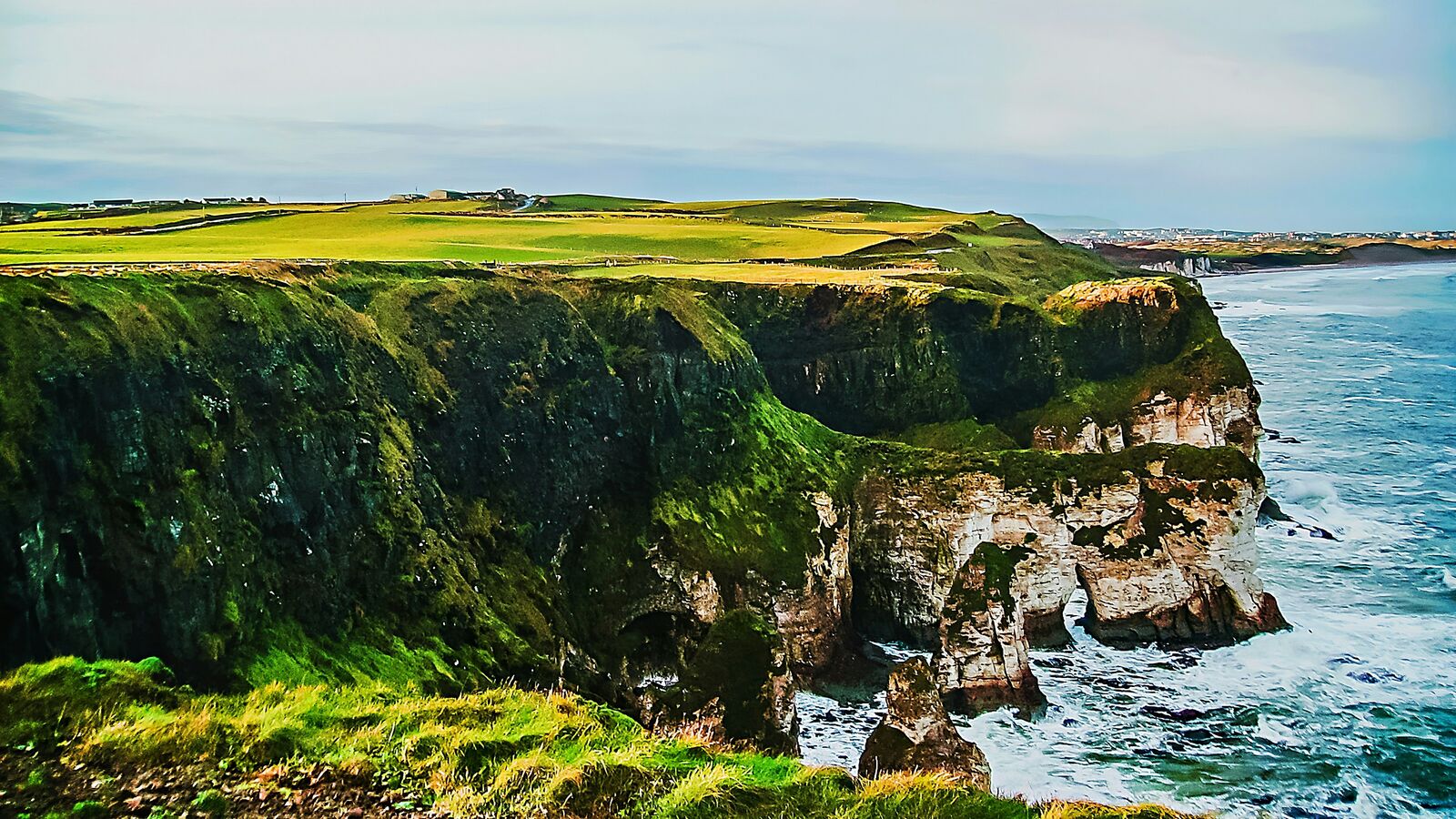 Wild Atlantic Way Scenic Coastal Drive (North Section) scenic driving route in Ireland — photo 2