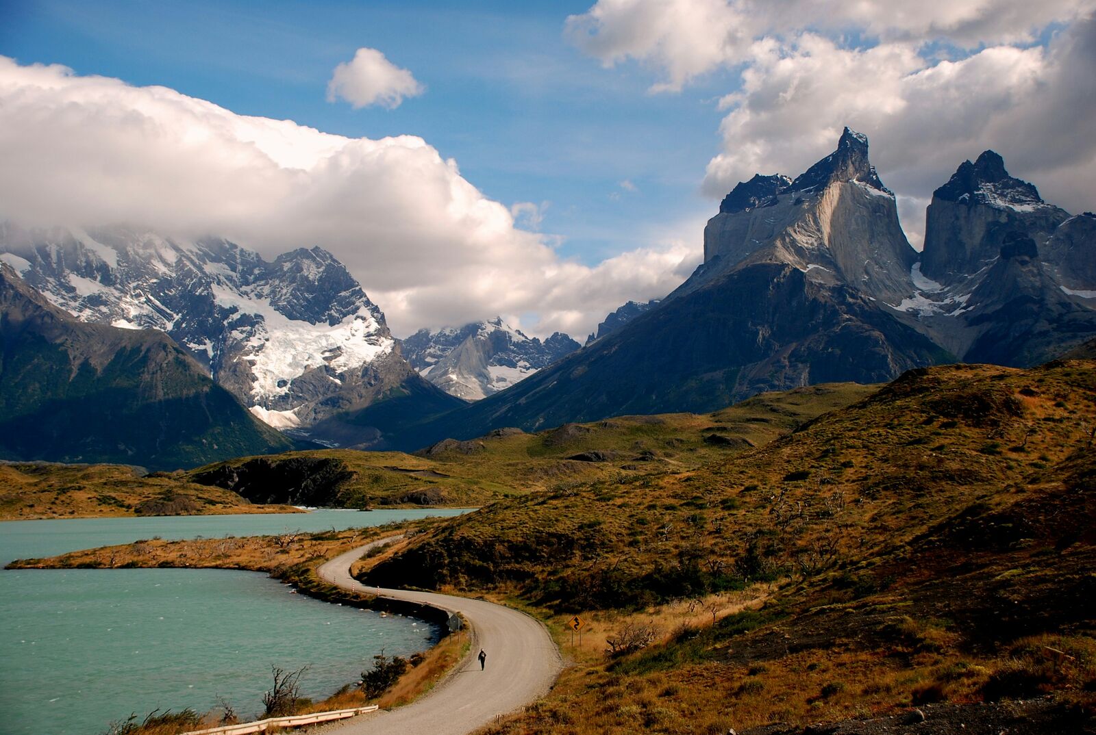 Patagonia Lakes Scenic Route Drive scenic driving route in Chile — photo 3
