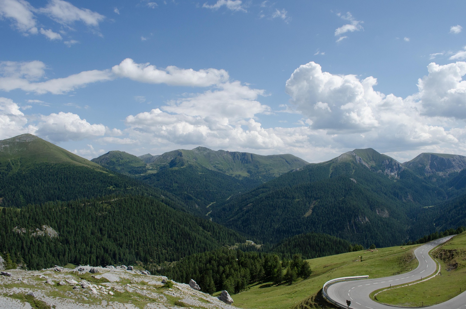 Nockalm Scenic Alpine Loop Drive scenic driving route in Austria — photo 3