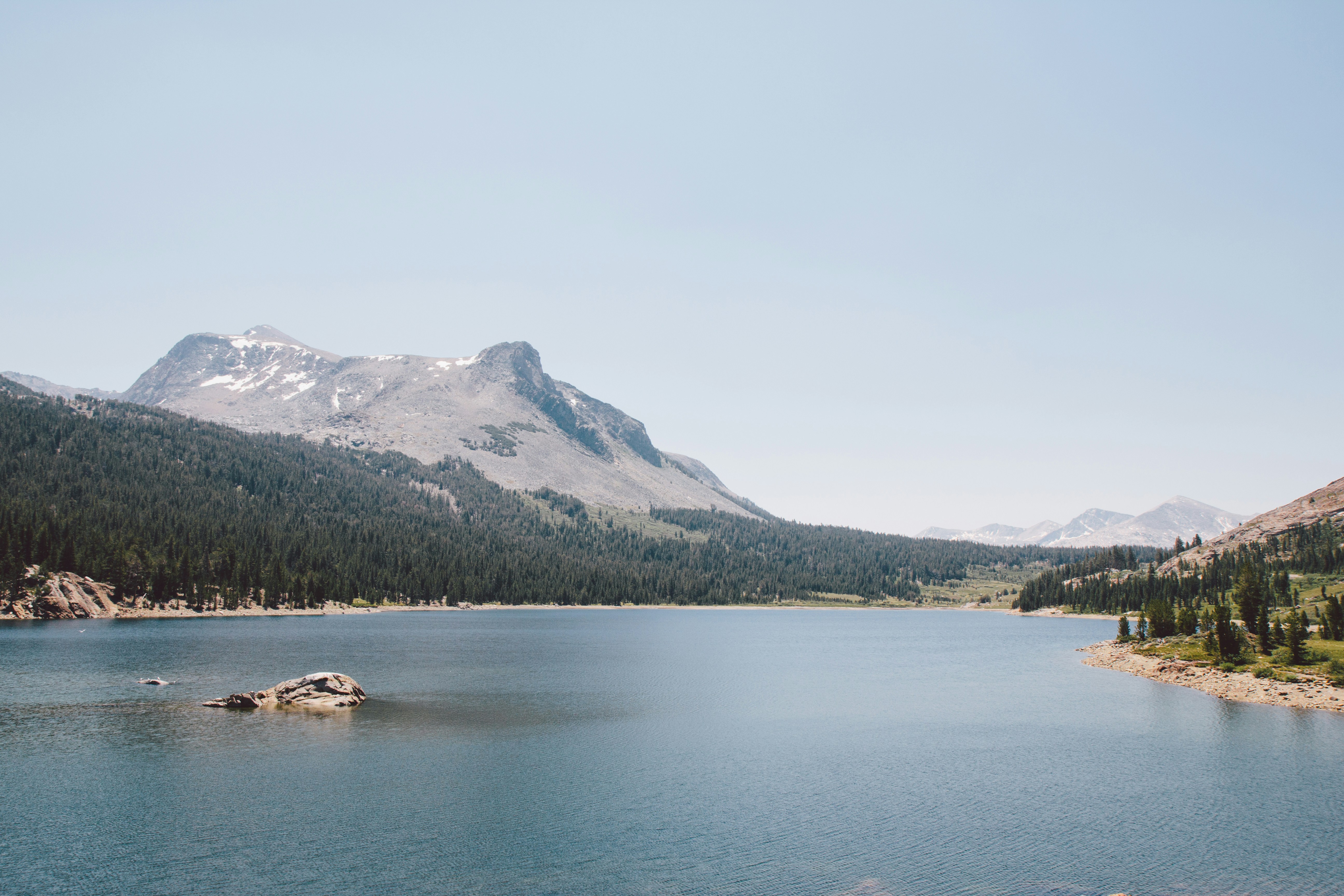 Tioga Road Yosemite Alpine Scenic Drive scenic driving route in USA — photo 2