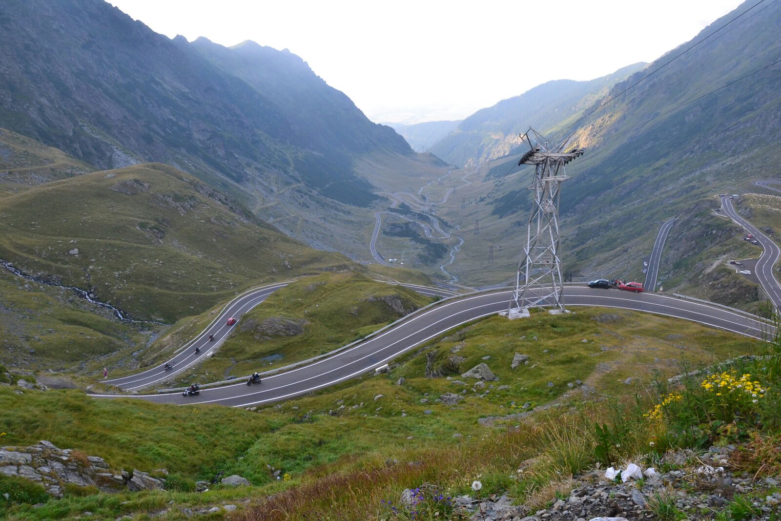Transfăgărășan Alpine Scenic Highway Drive scenic driving route in Romania — photo 3